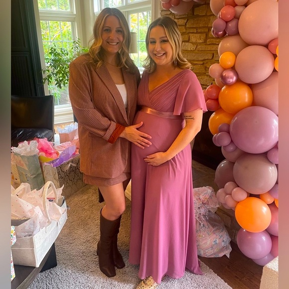 Meet your Posher, Madison - Picture 9 of 14